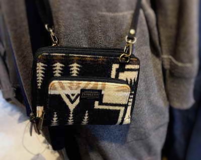 PENDLETON Wallet Strap